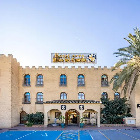 Hotel Plaza Del Castillo 4*